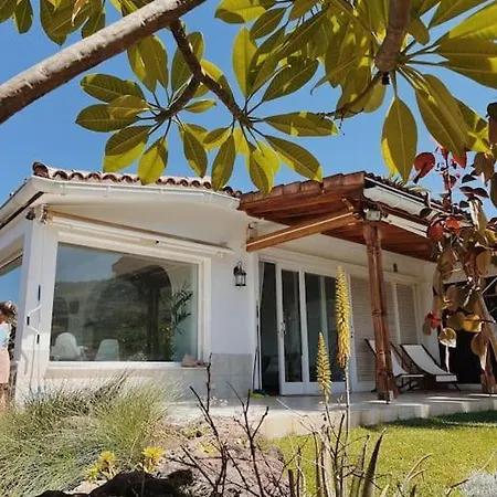 Casa Colinas- Preciosa Islena 拉奥罗塔瓦