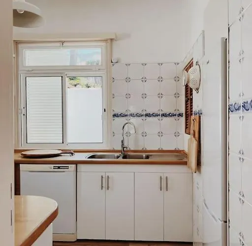 Casa Colinas- Preciosa Islena *