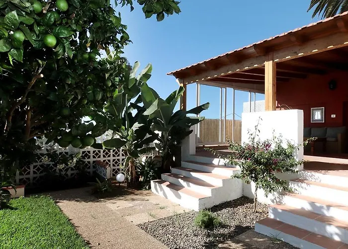 Casa Colinas- Preciosa Islena