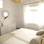 Casa Colinas- Preciosa Islena *