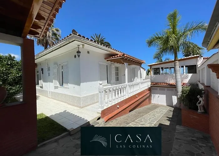 Casa Colinas- Preciosa Islena 빌라 라오로타바